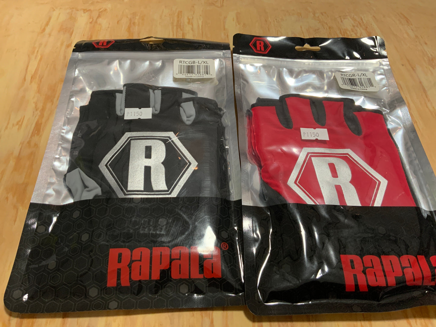 Rapala casting half finger gloves